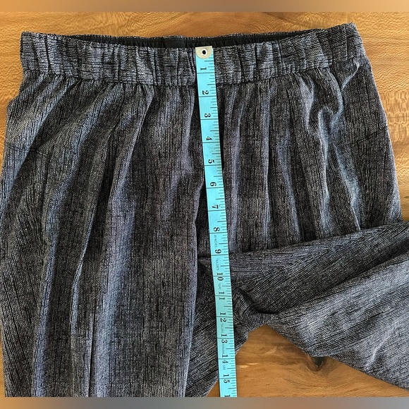 LULULEMON Joggers - Picture 6 of 10